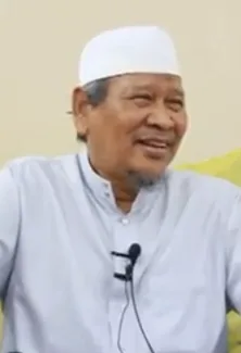 Ismail Kamus