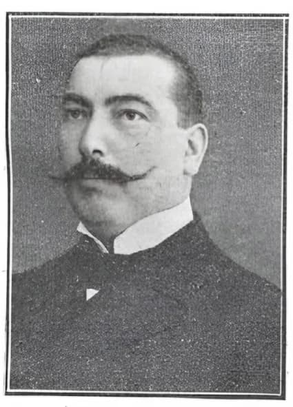 Albert Vári