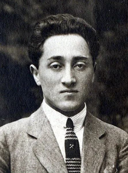 Hilal Munschi