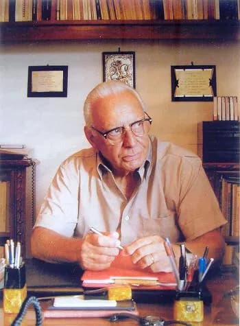 Georgios Carter
