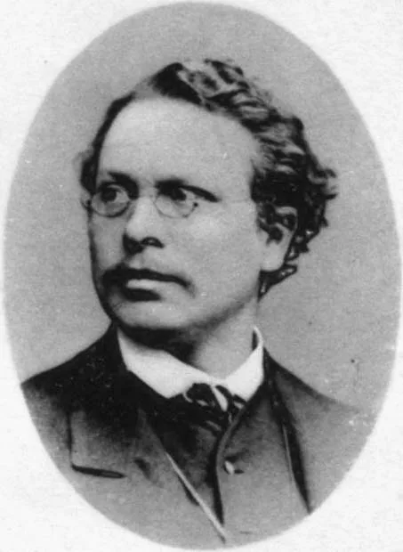 Eduard Hiller