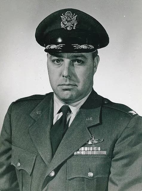 Robert W. Stephens