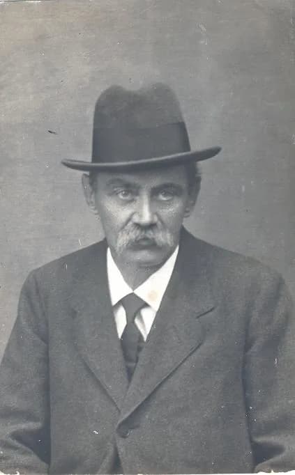 Max Neubert