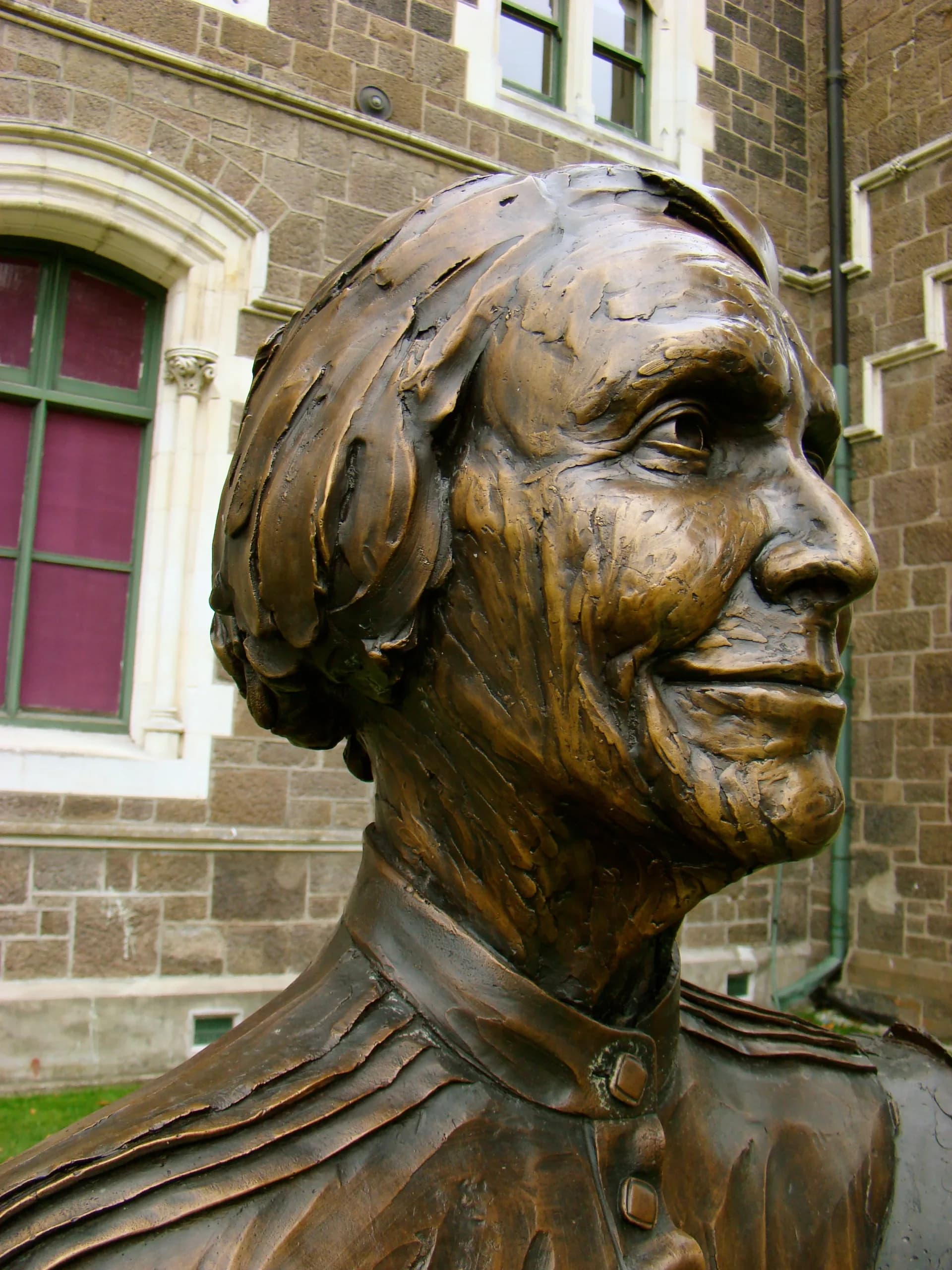 Elsie Locke