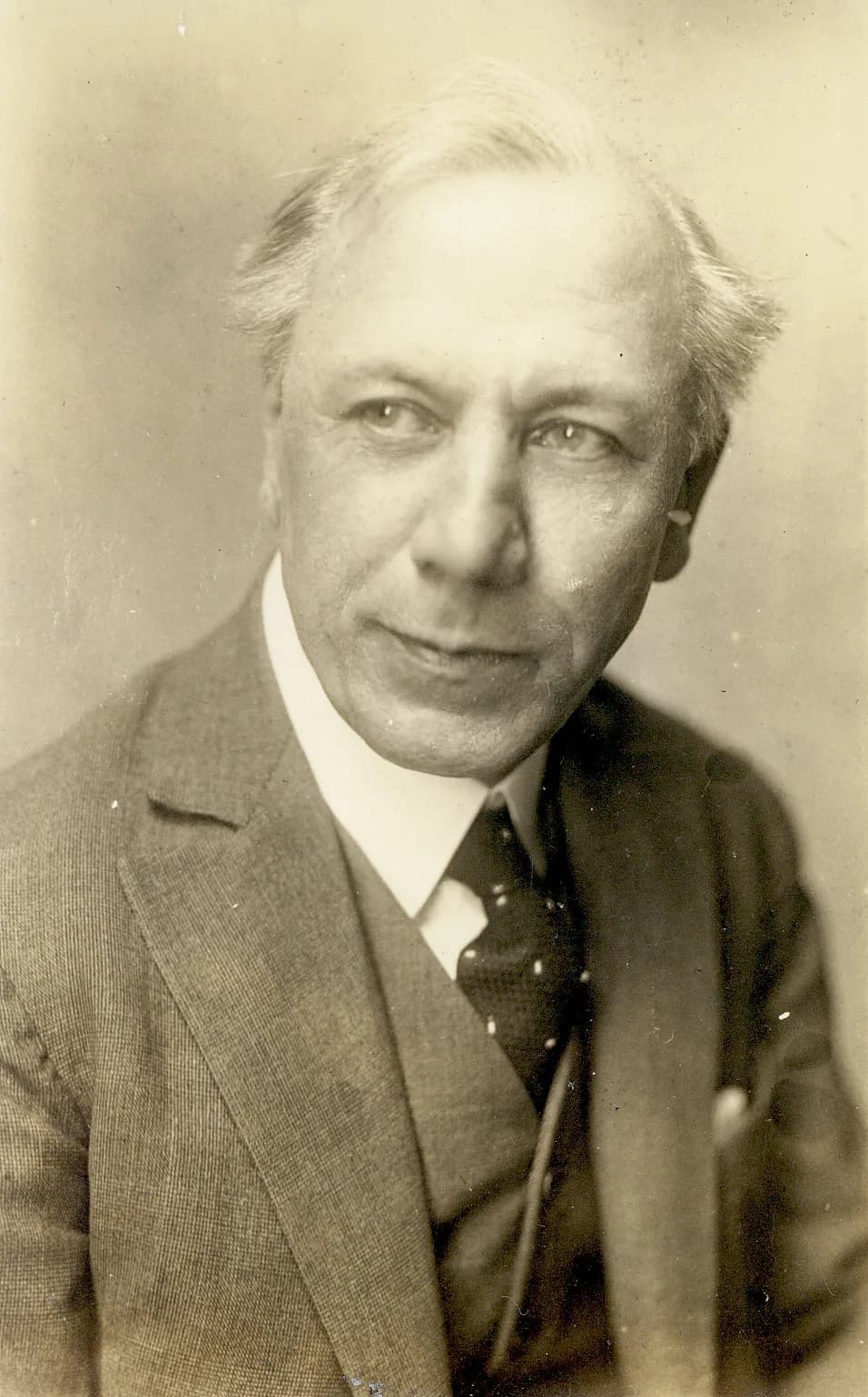 Erdmann Graeser