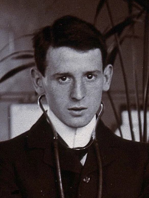 Edward David Darelan Davis