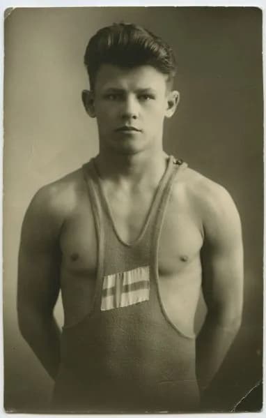 Esko Hjelt