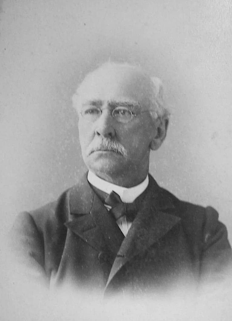 Lawrence Archer