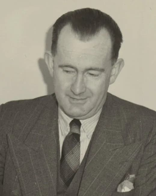 Alwyn Moon