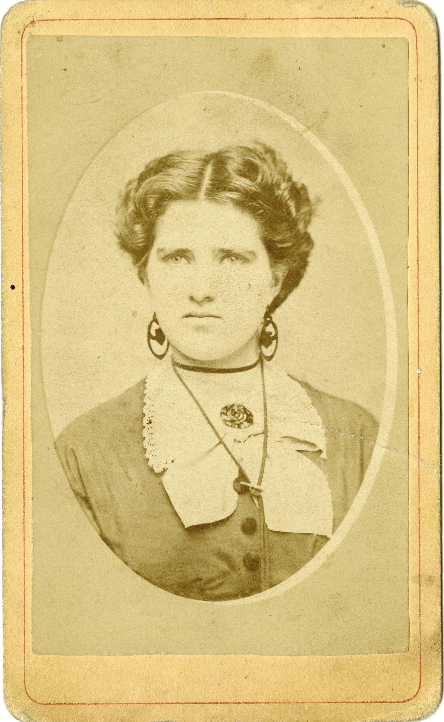 Lucinda Davis