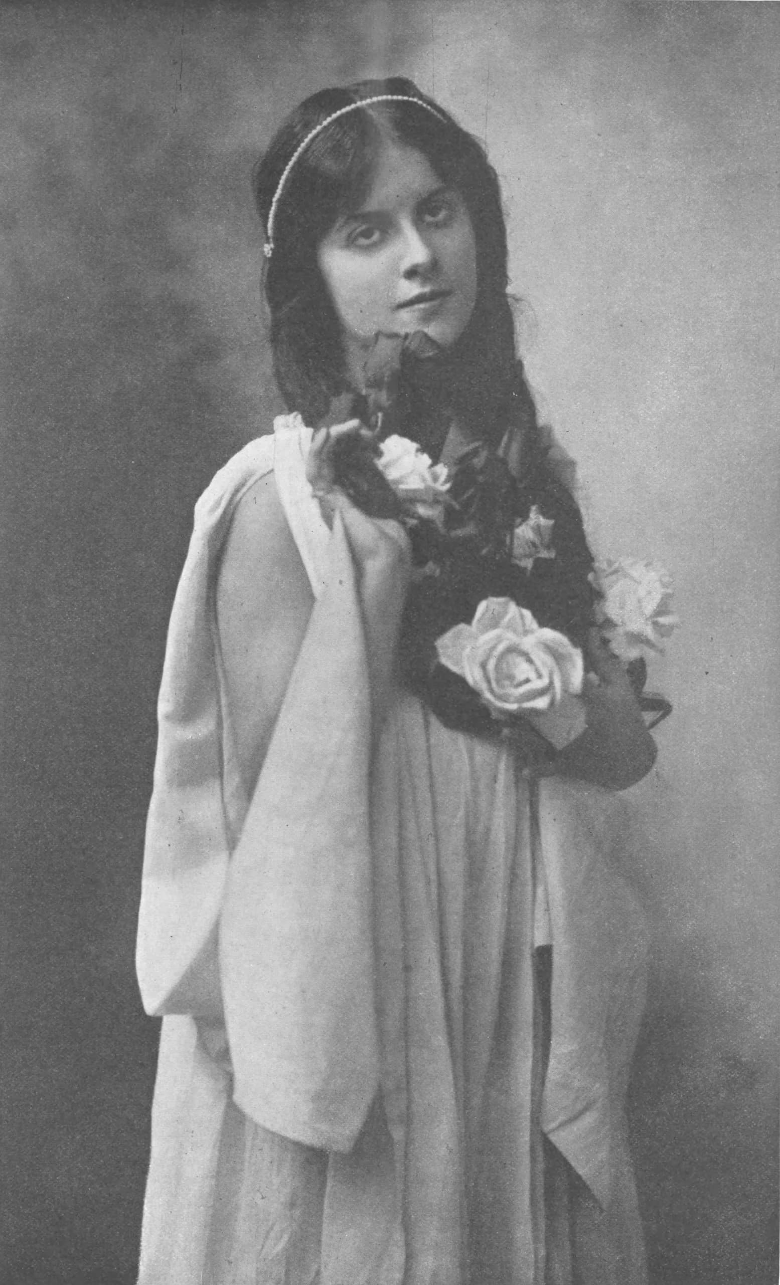 Minola Mada Hurst