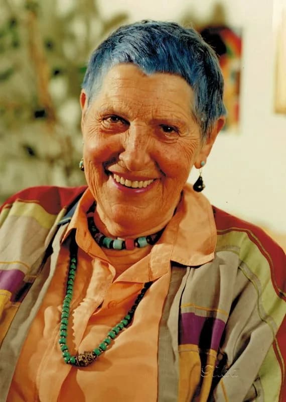 Eva Thomkins