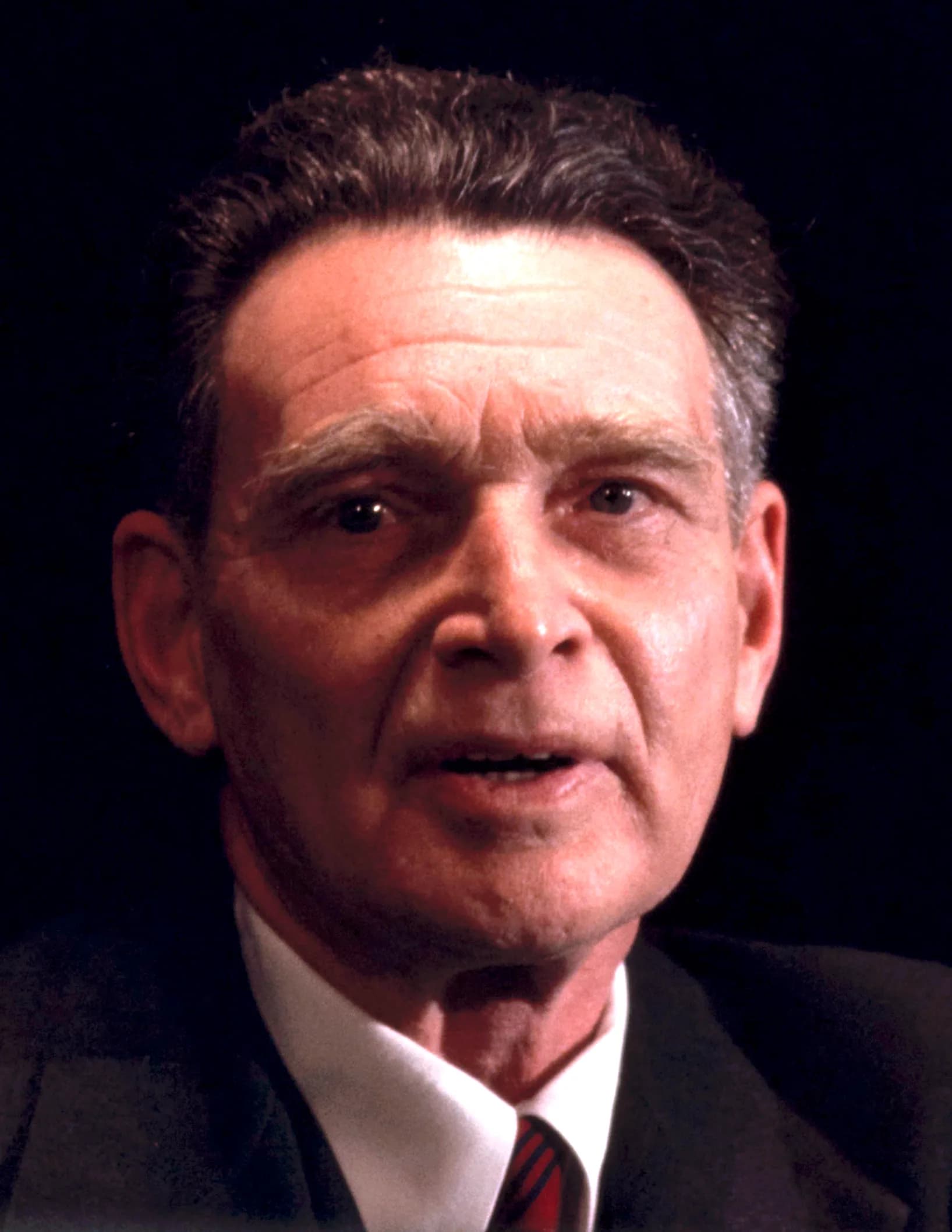 Oscar Lewis