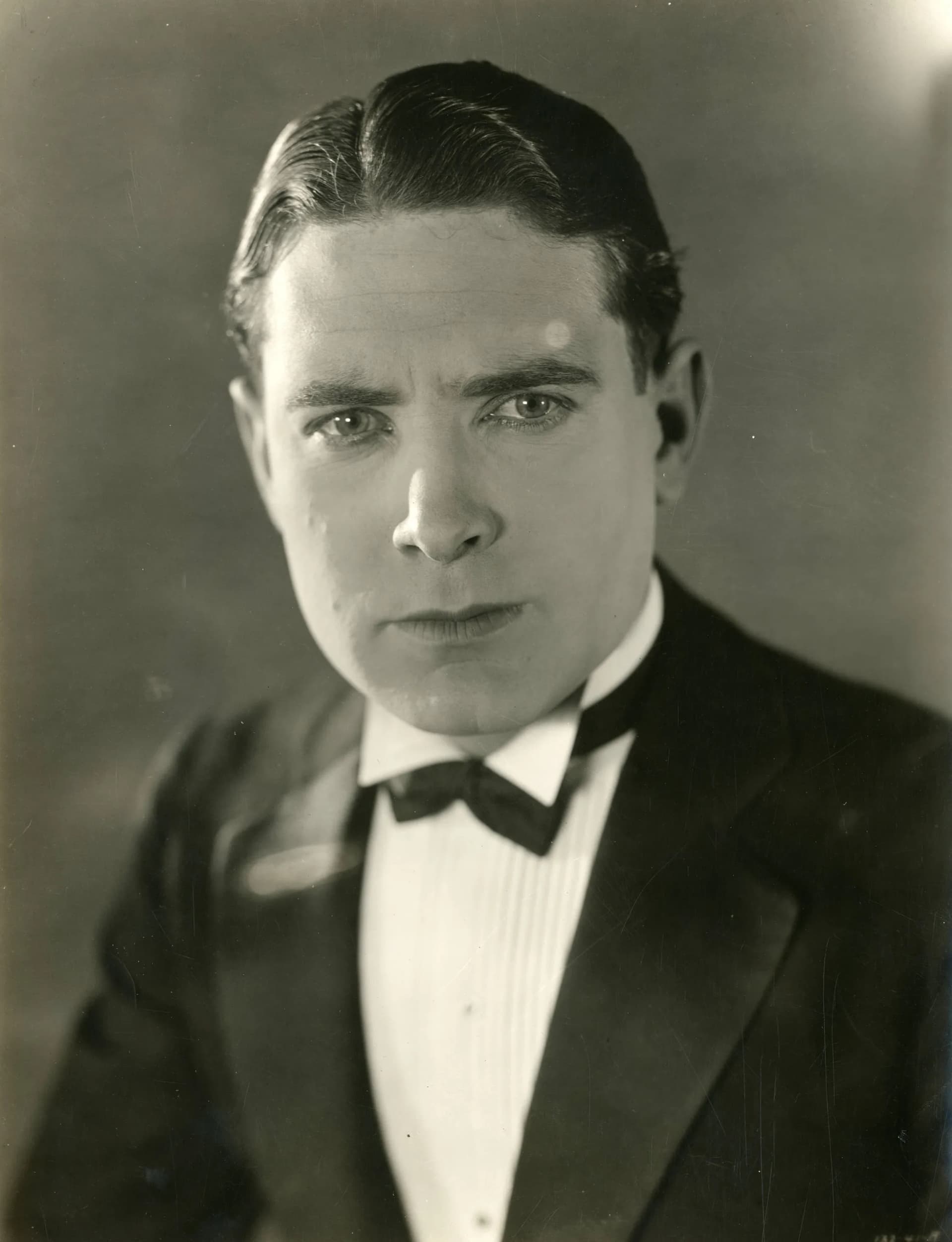 Lloyd Hughes