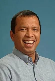 Handry Satriago