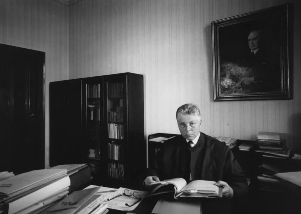 Karl Heinz Schwebel