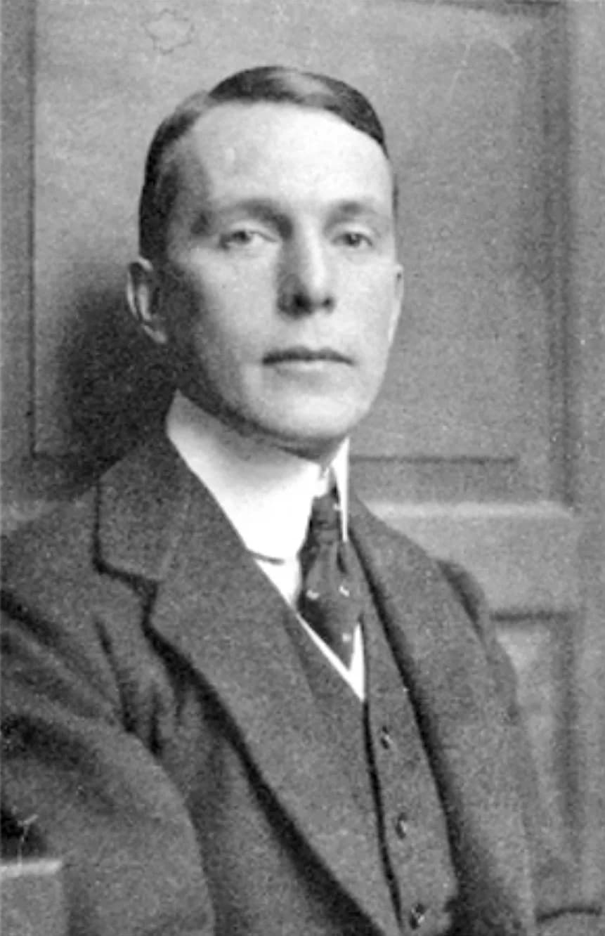 Walter Kaesbach