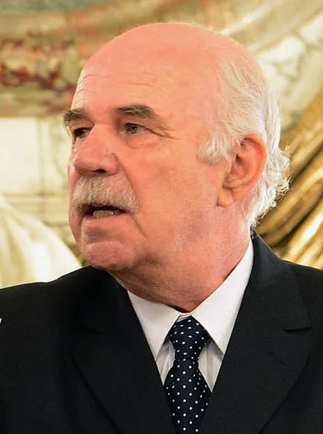 Carlos Casamiquela