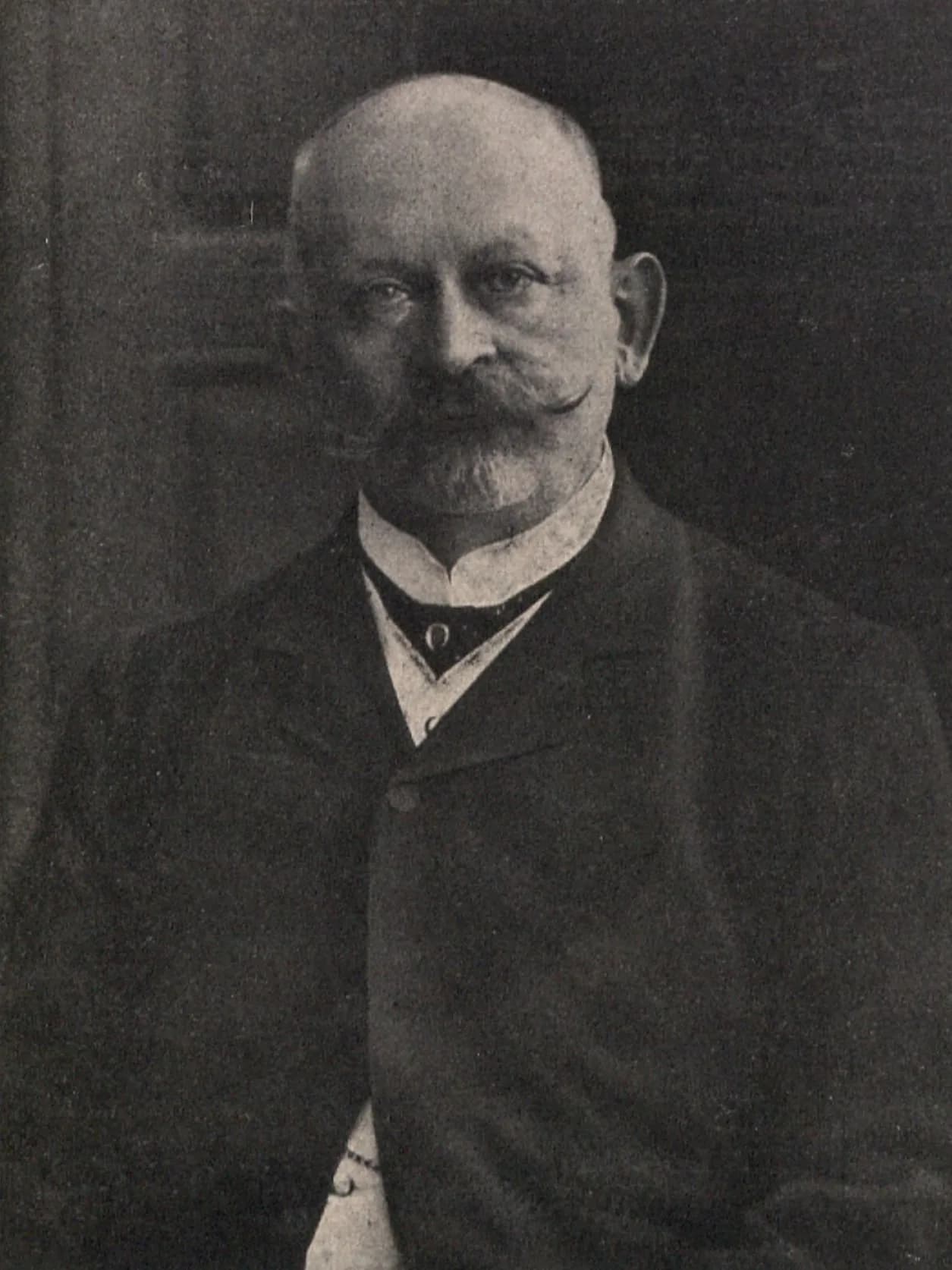 Ernst Holtz