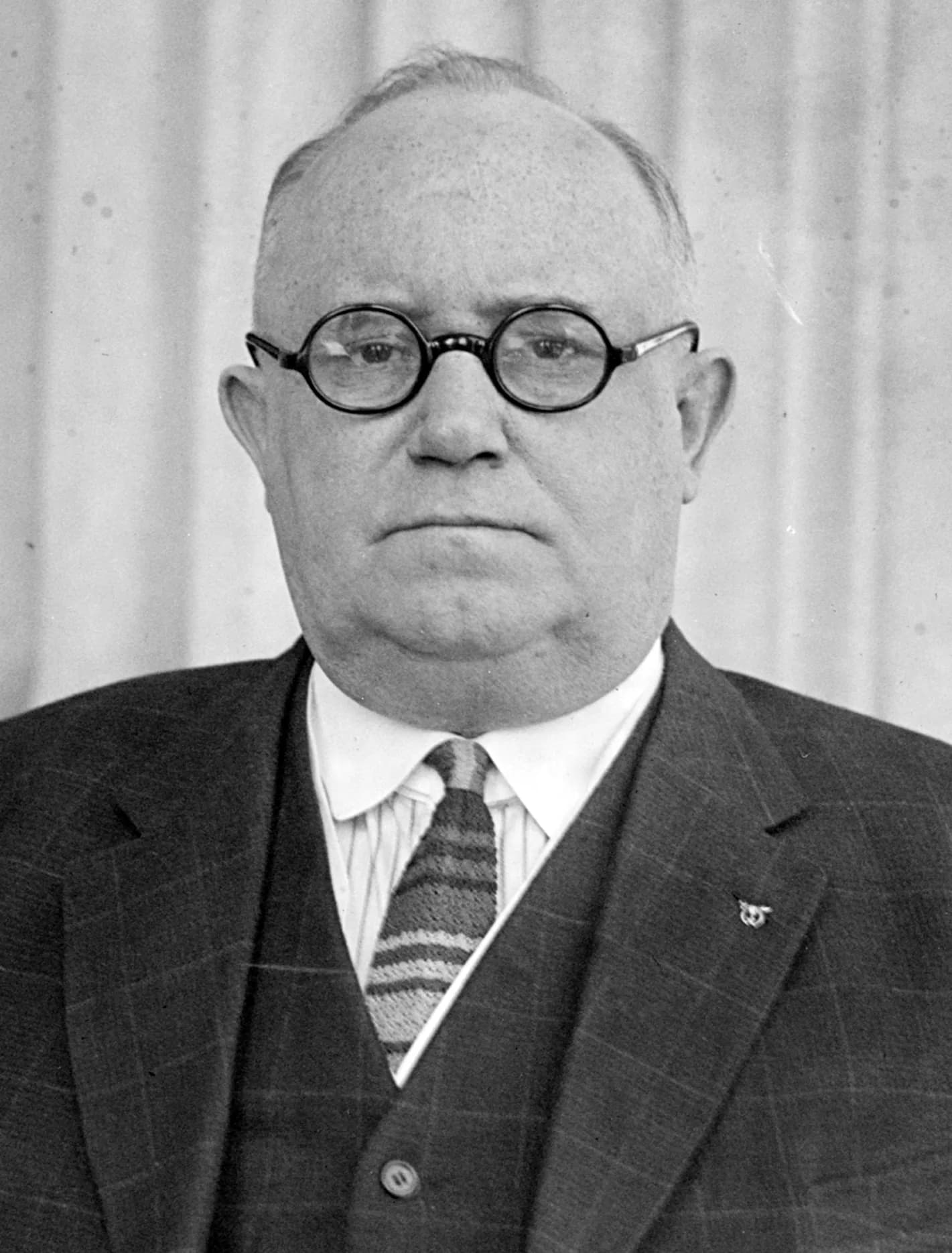 Harry C. Canfield