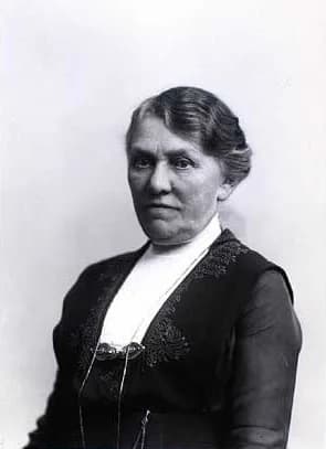 Johanne Petersen