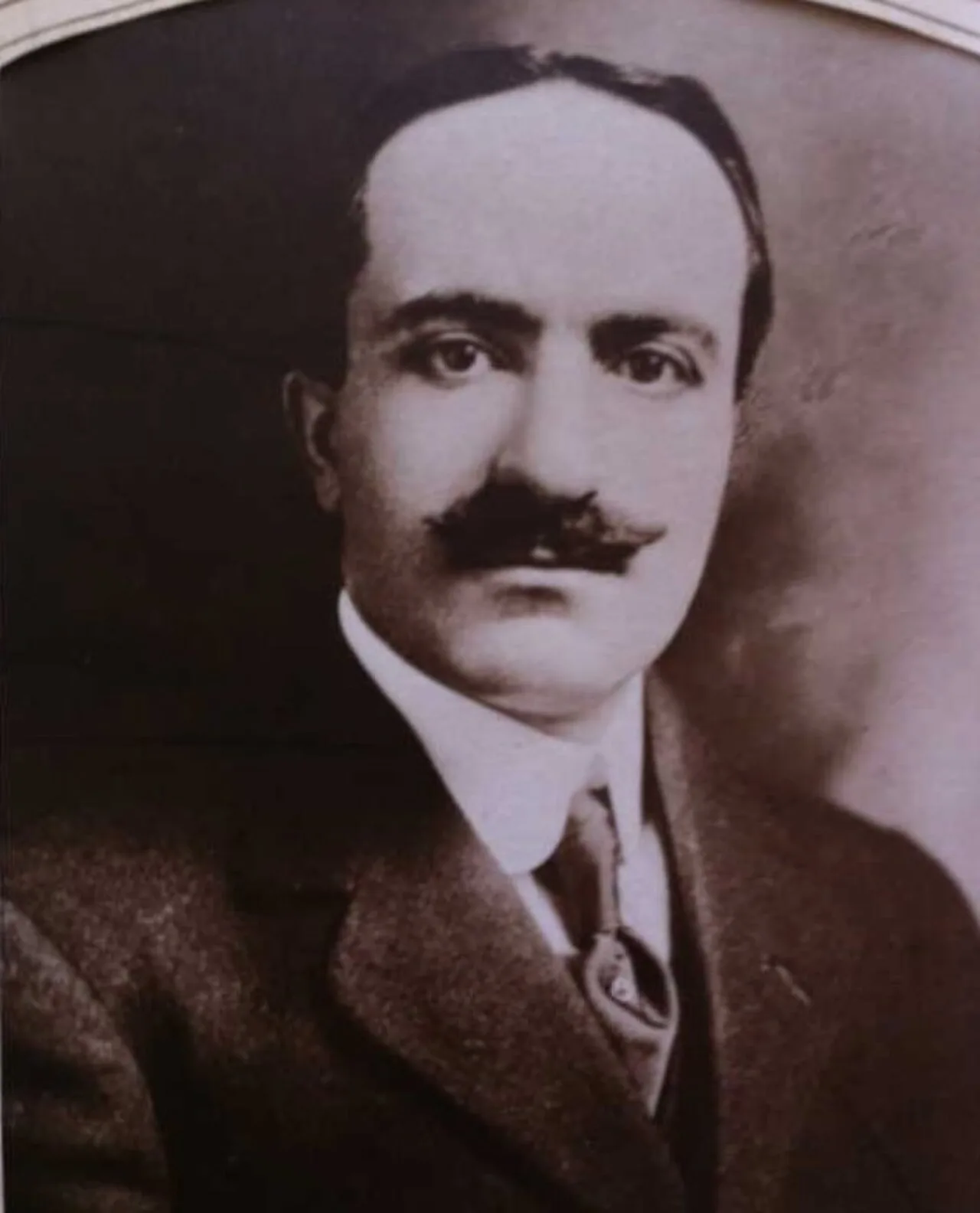 Armando Salati