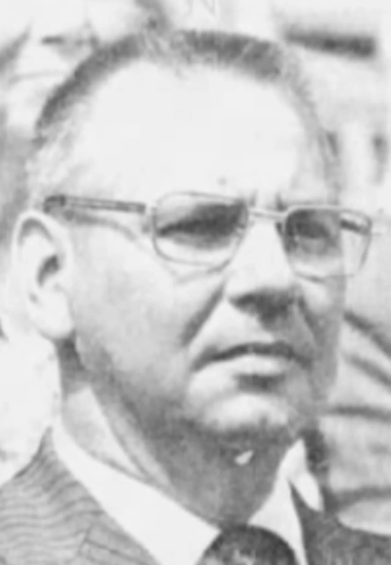 Walter L. Kennedy