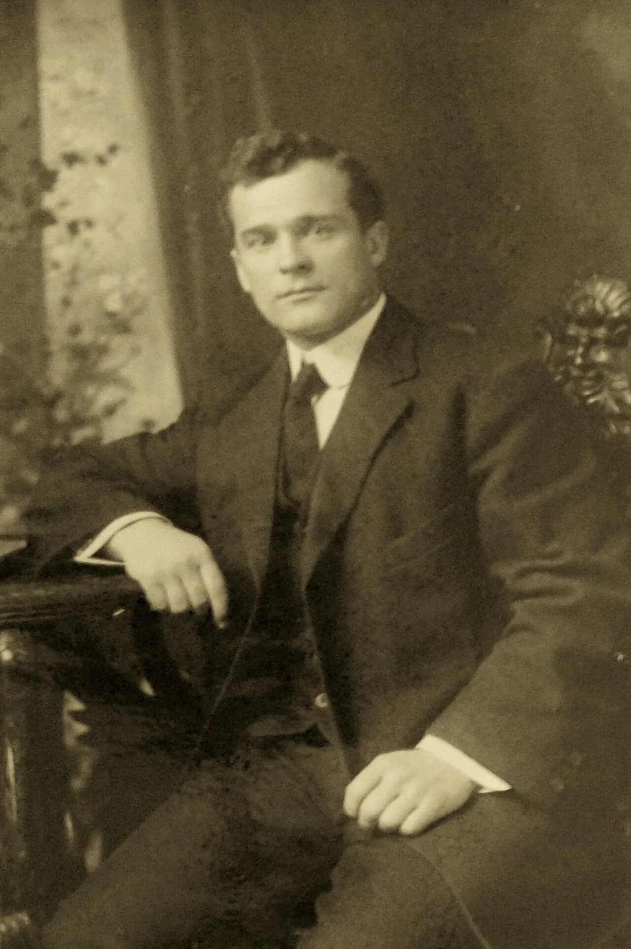 Harry Webb Farrington