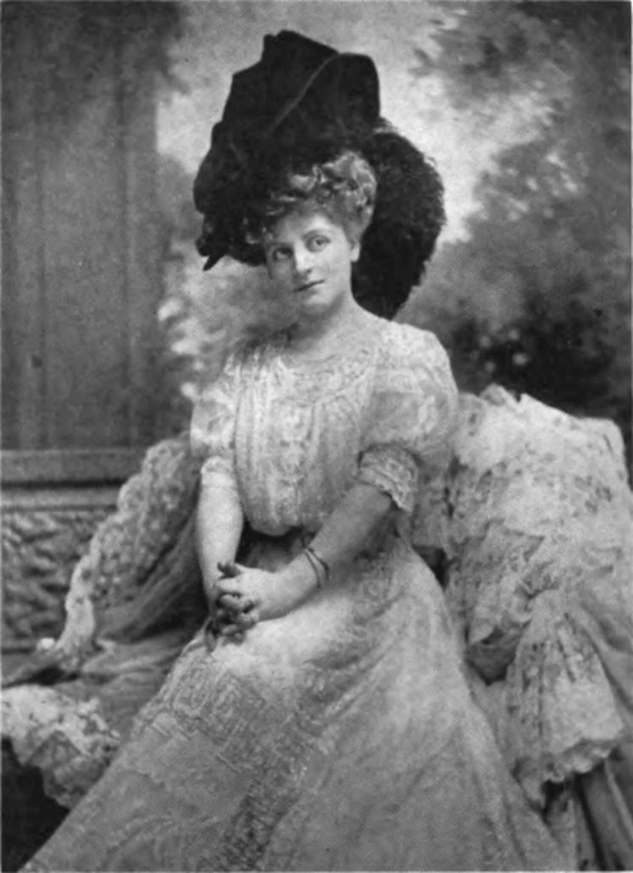 Adele Ritchie