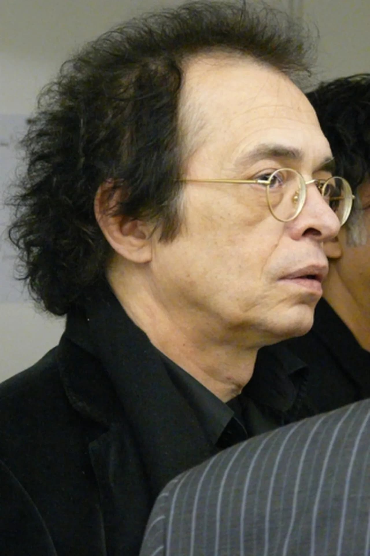 Vahed Khakdan