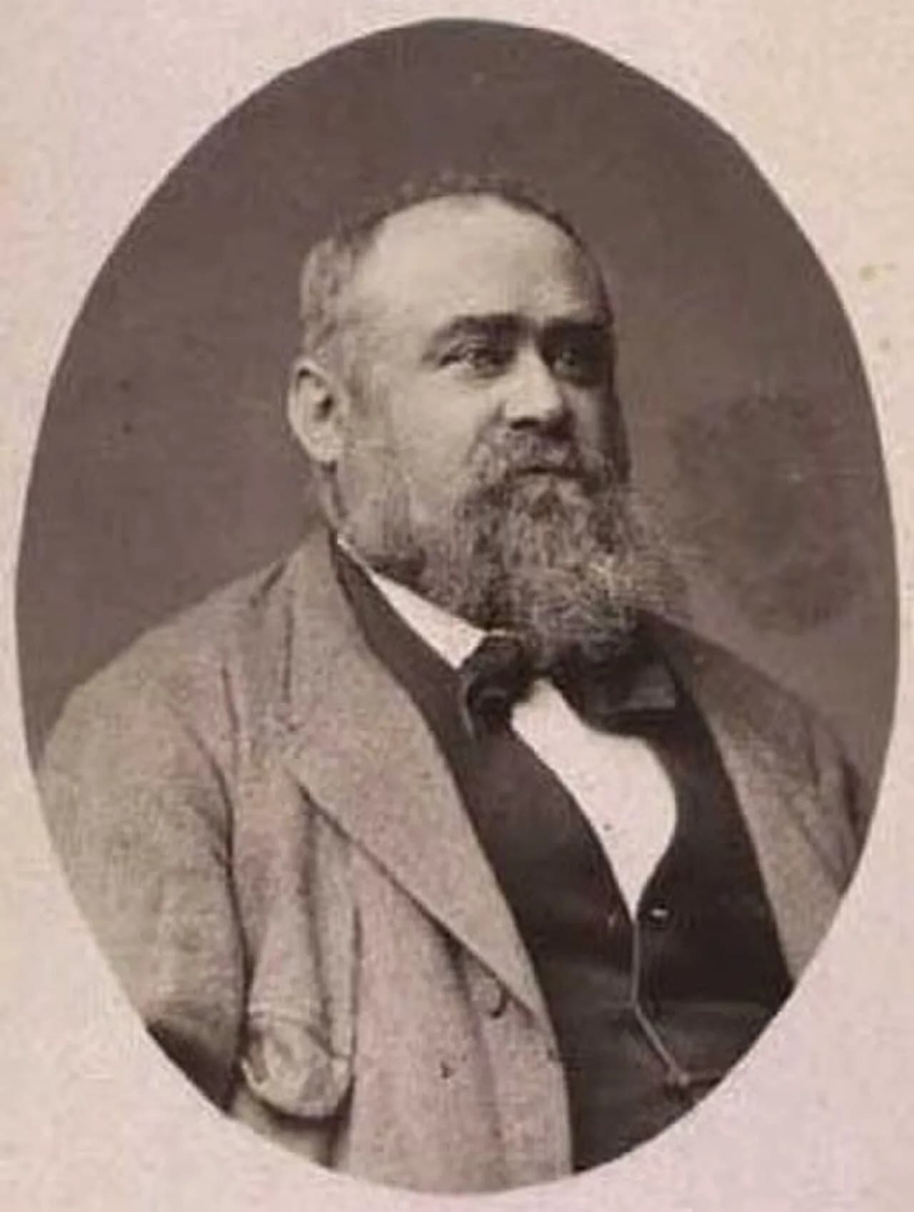 Niels Lützen