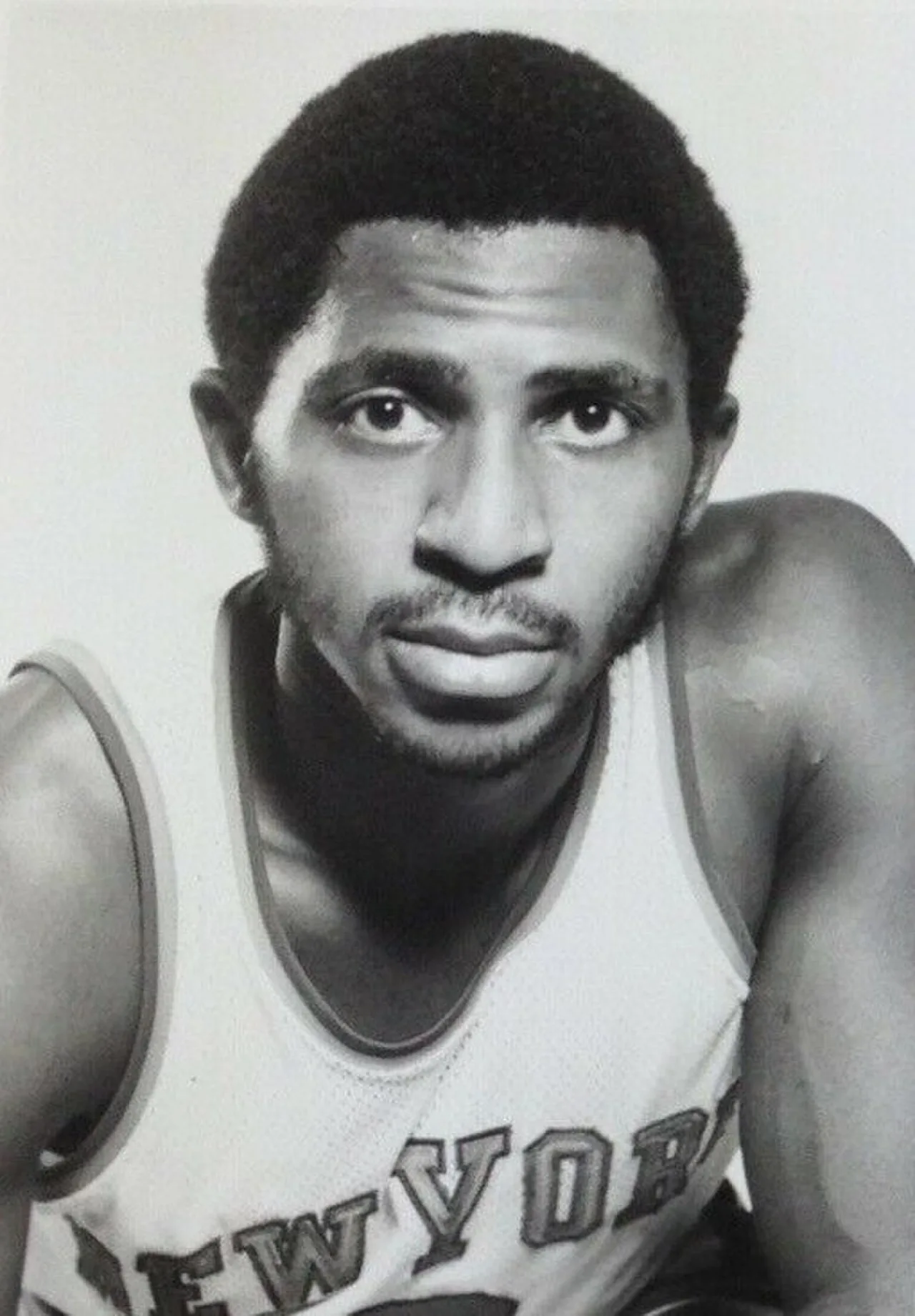 Lonnie Shelton