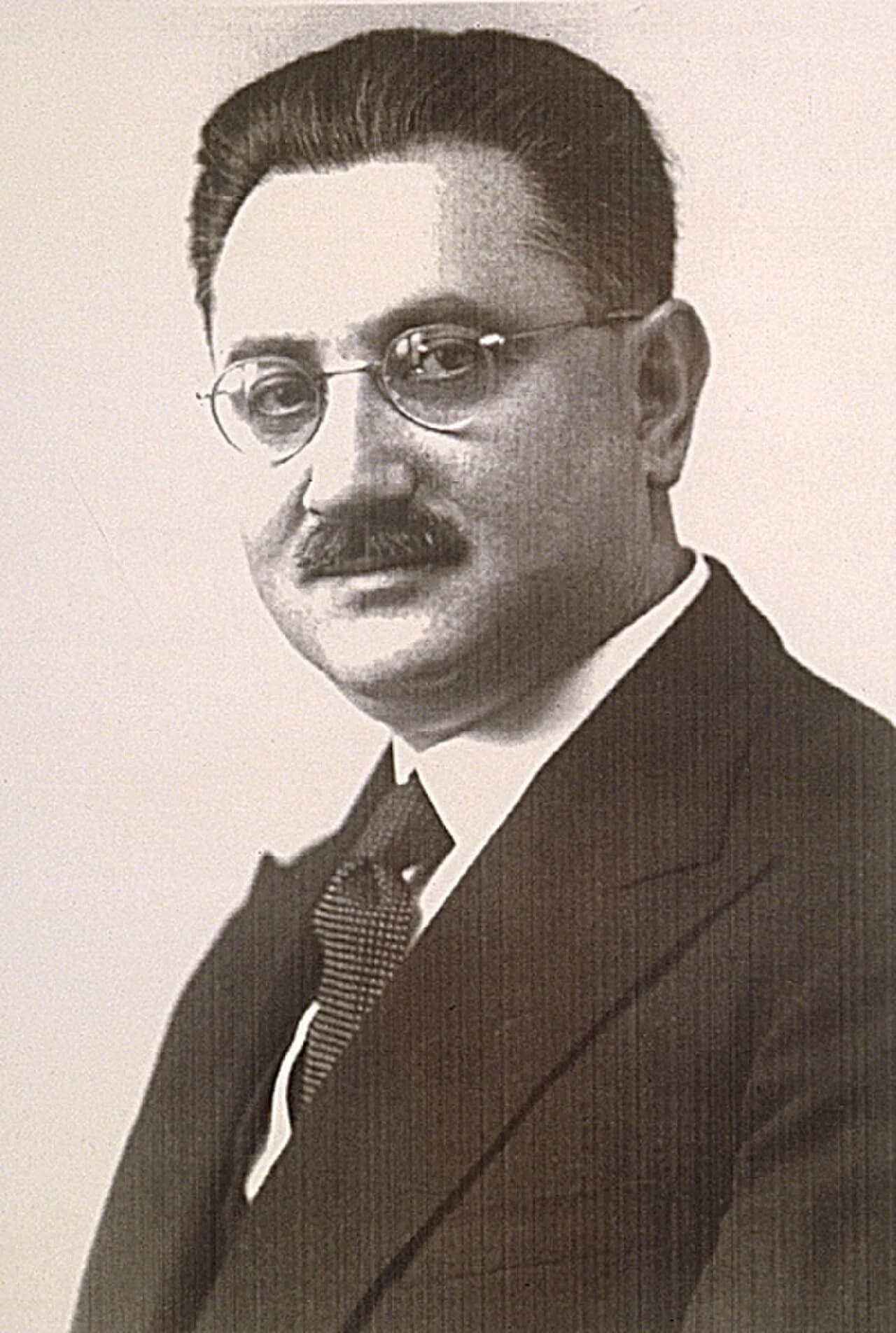 Hugo Schiff
