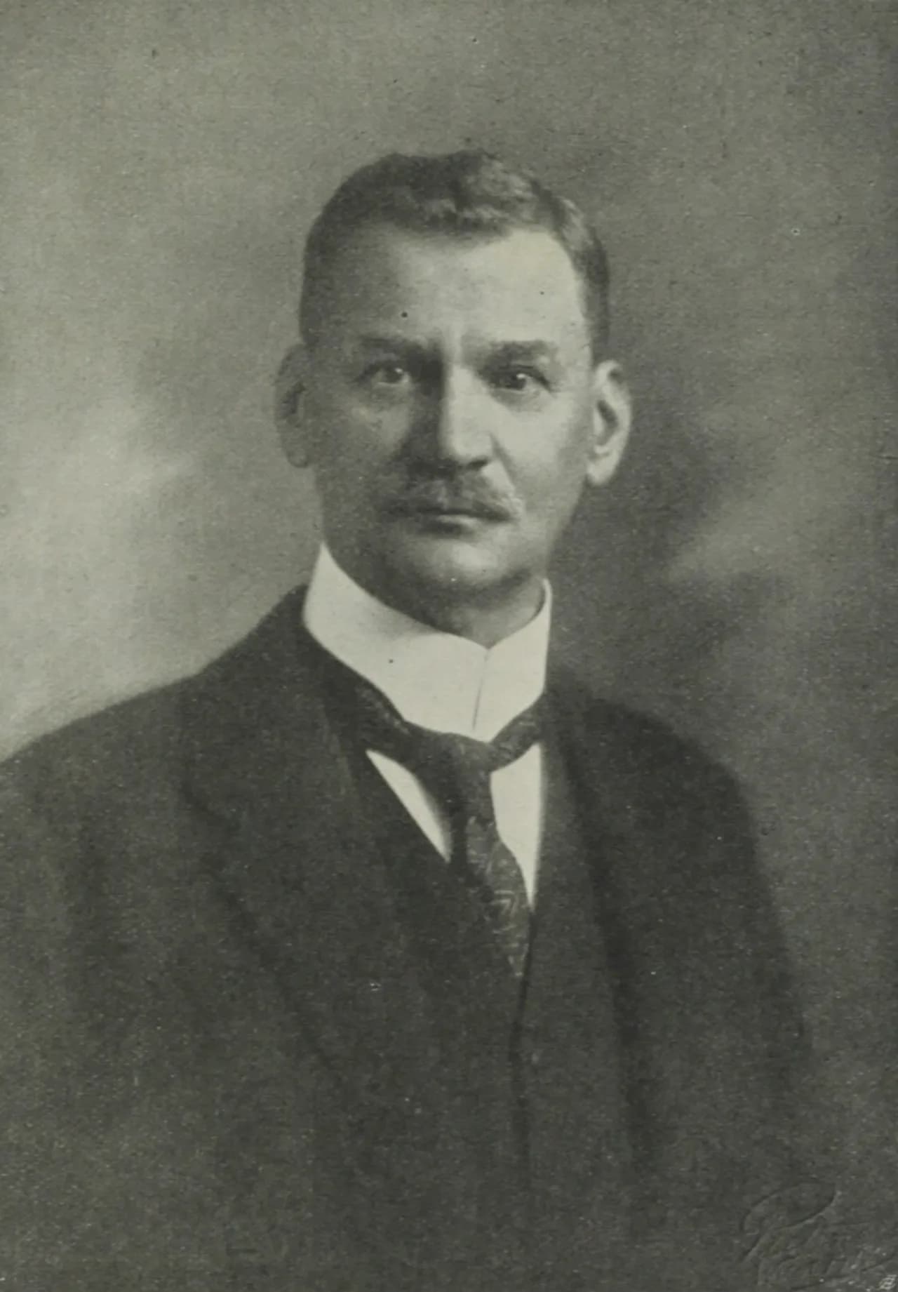 Hugo von Schauer