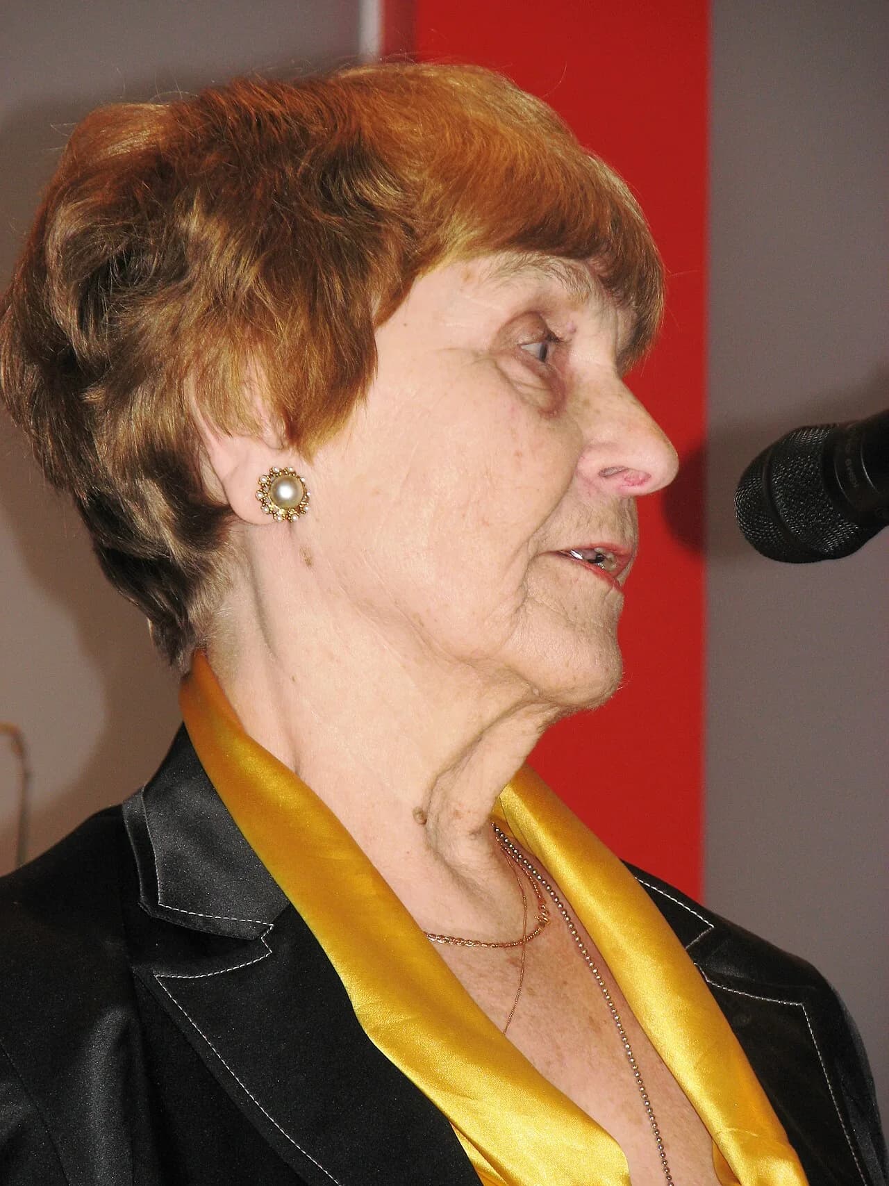Olivia Saar