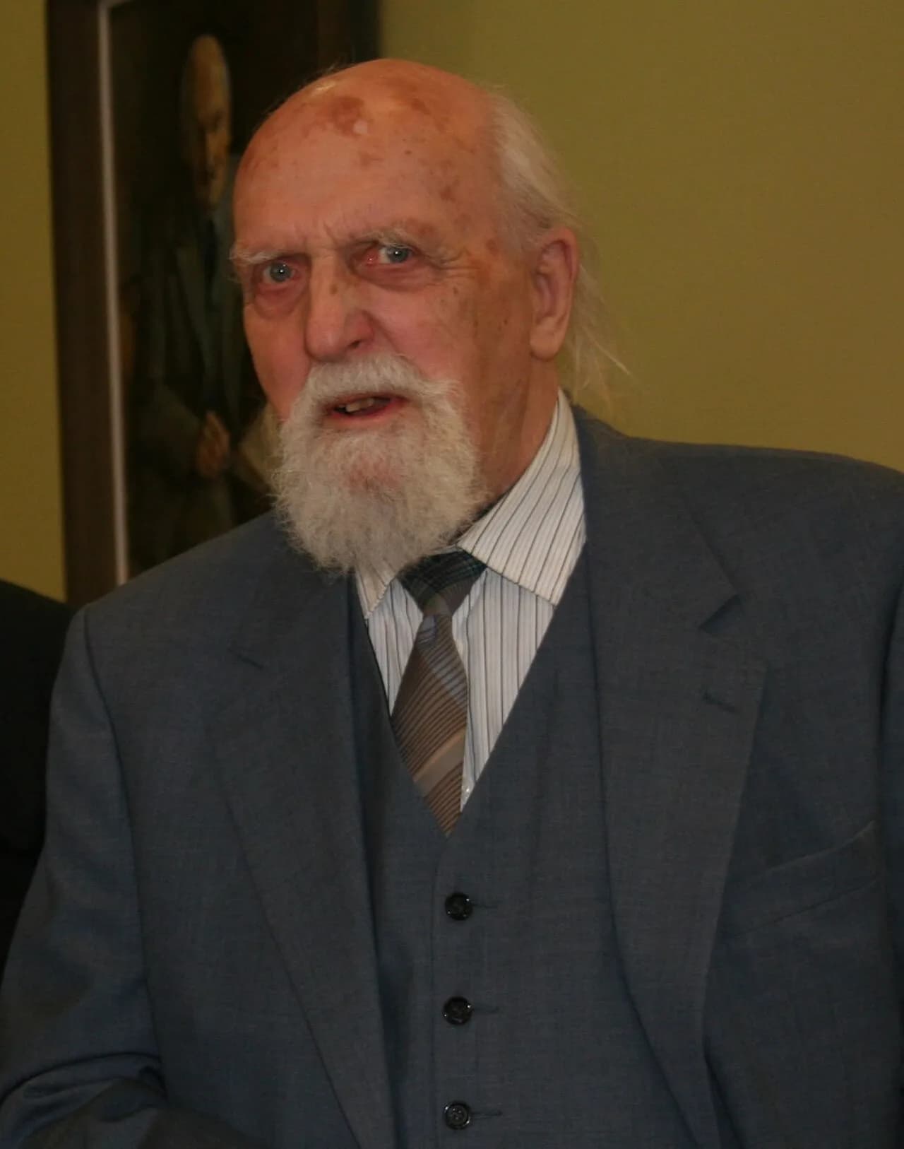 Henn-Kaarel Hellat
