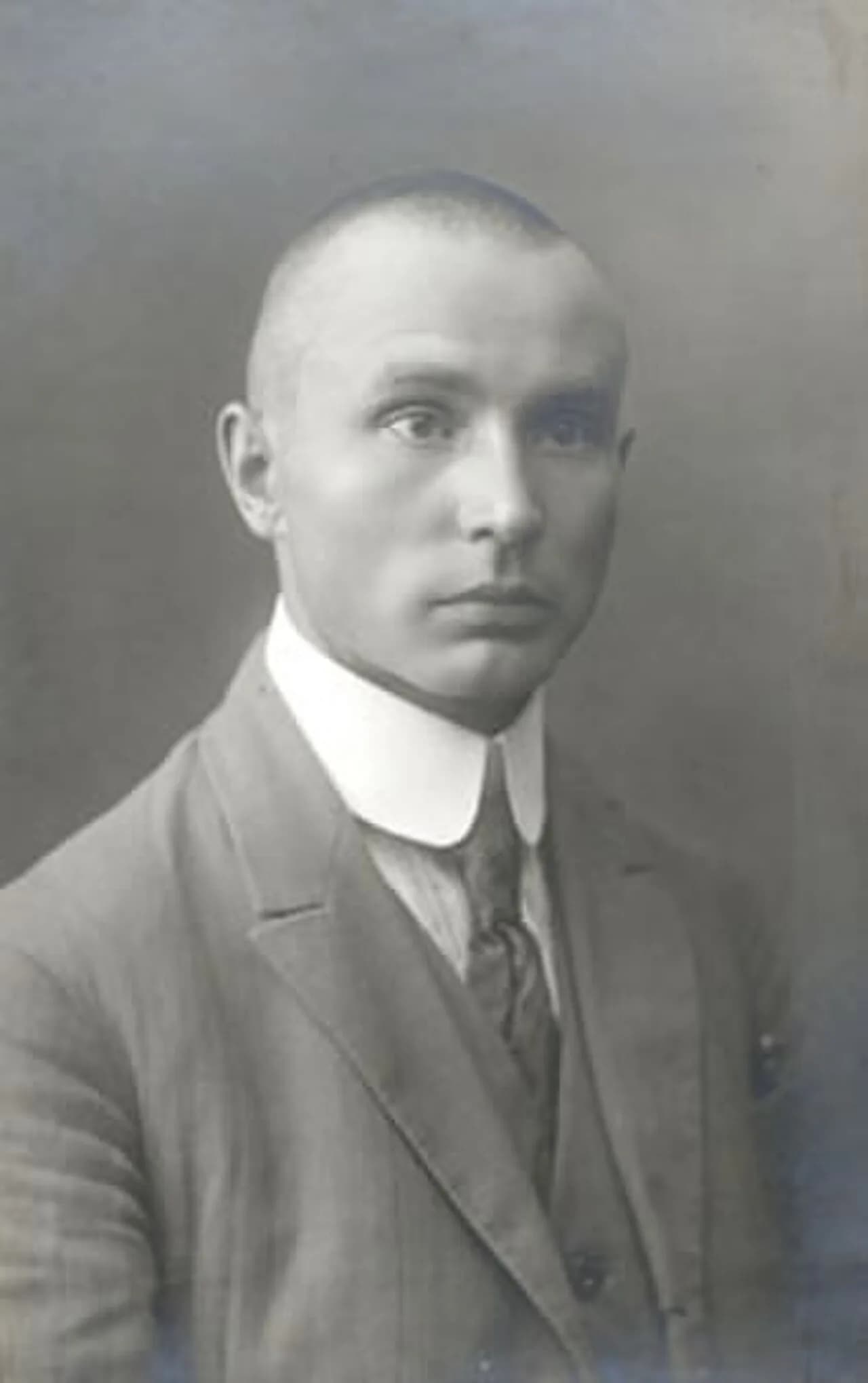 Villem Ernits