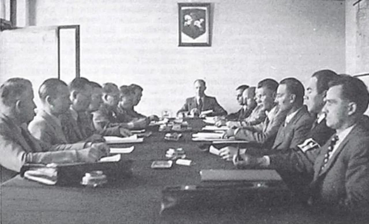 Adolfas Damušis