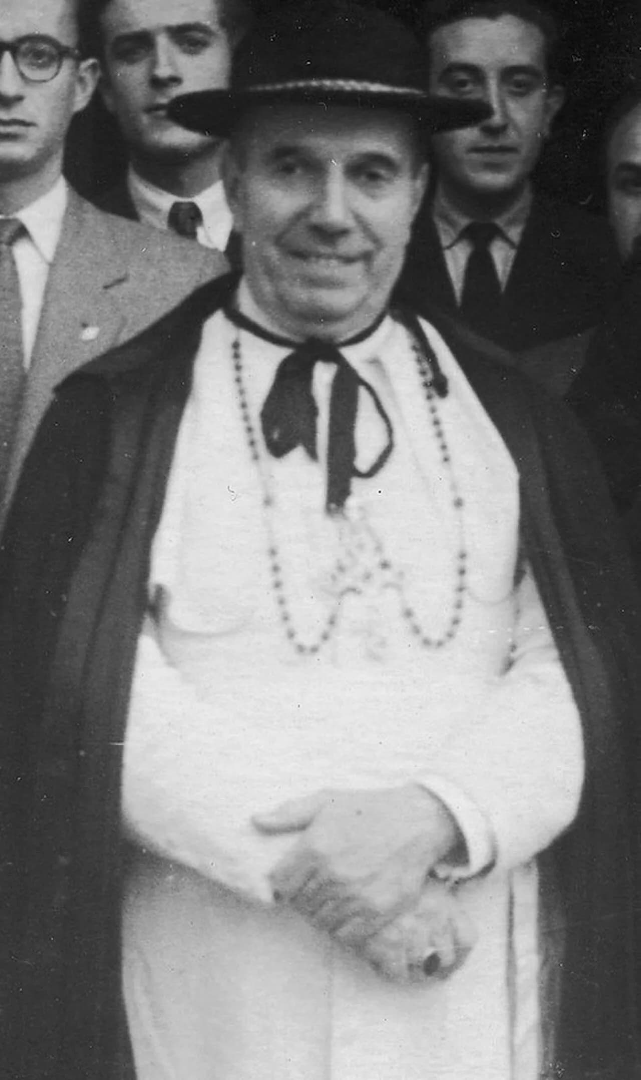 Albino González Menéndez-Reigada