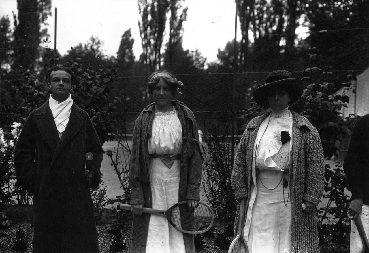 Abeille Villard-Gallay