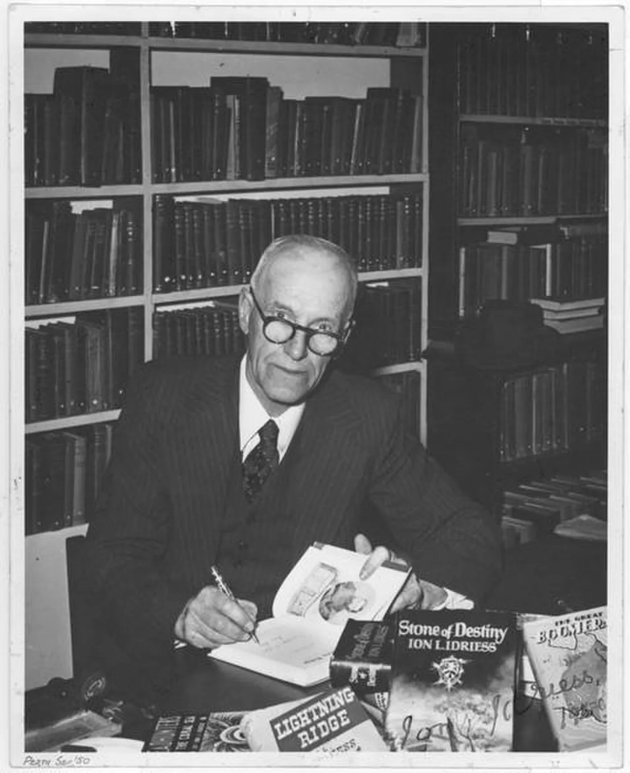 Ion Idriess