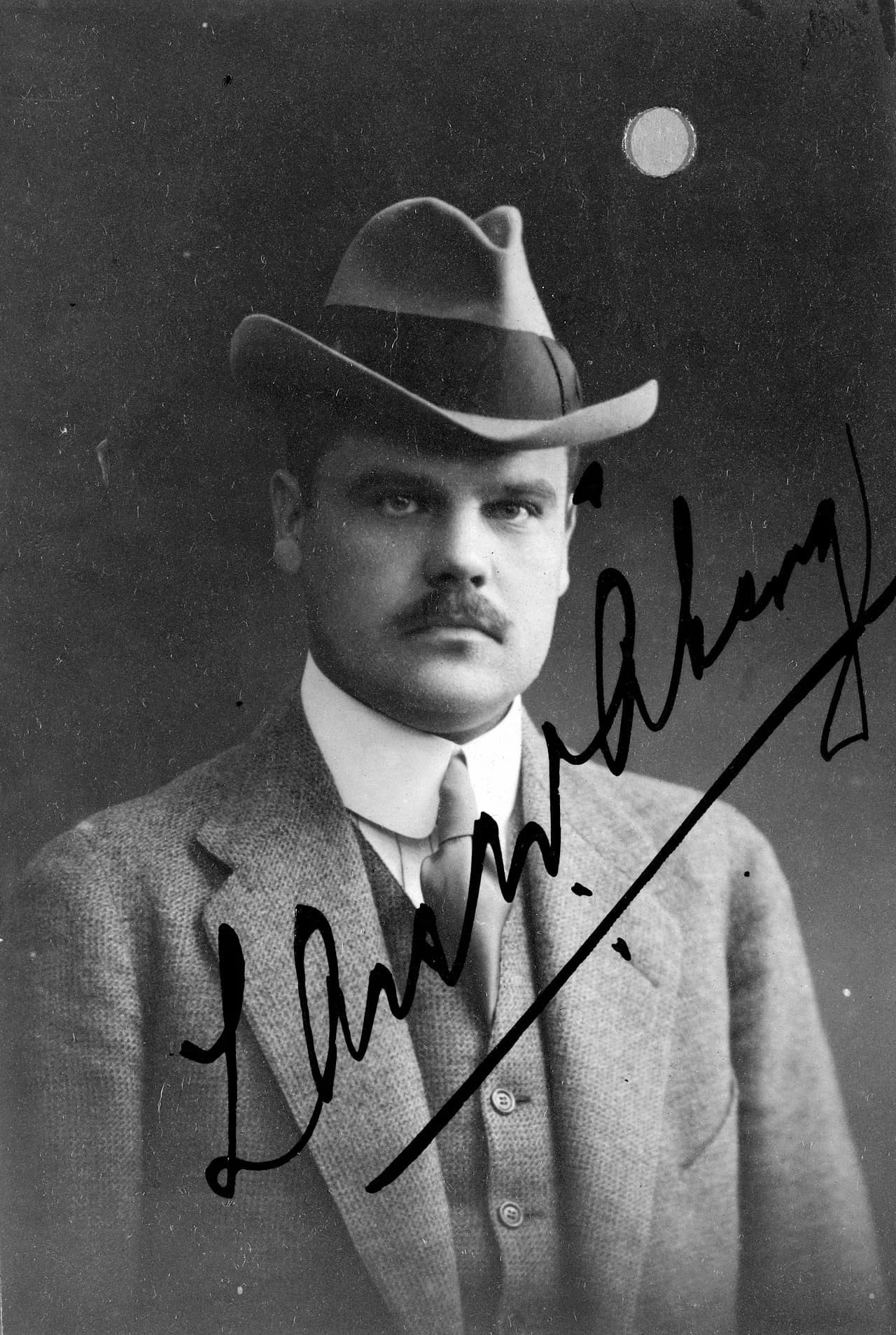 Lars Wilhelm Åberg