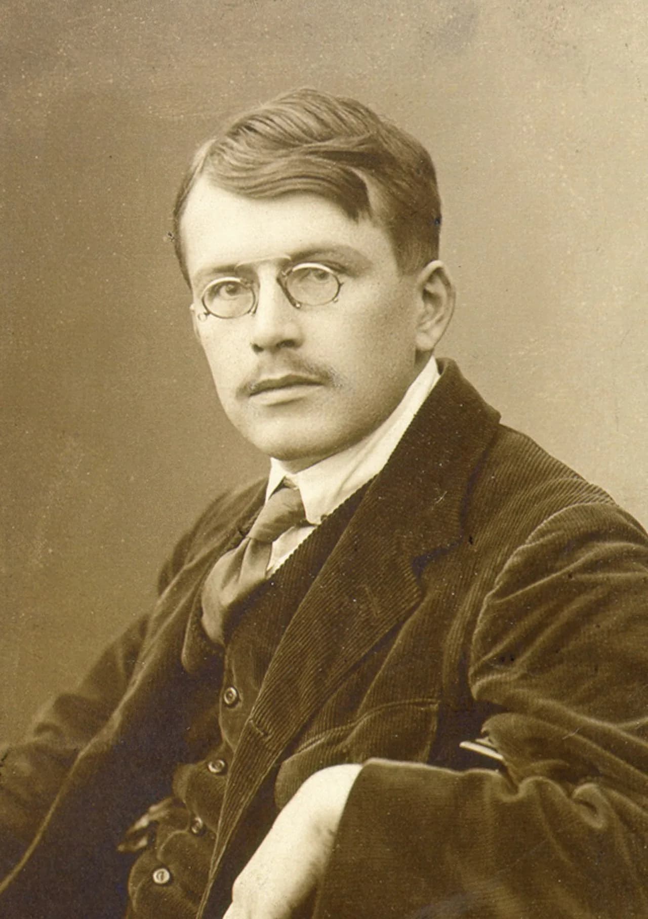 Vladimir Levstik