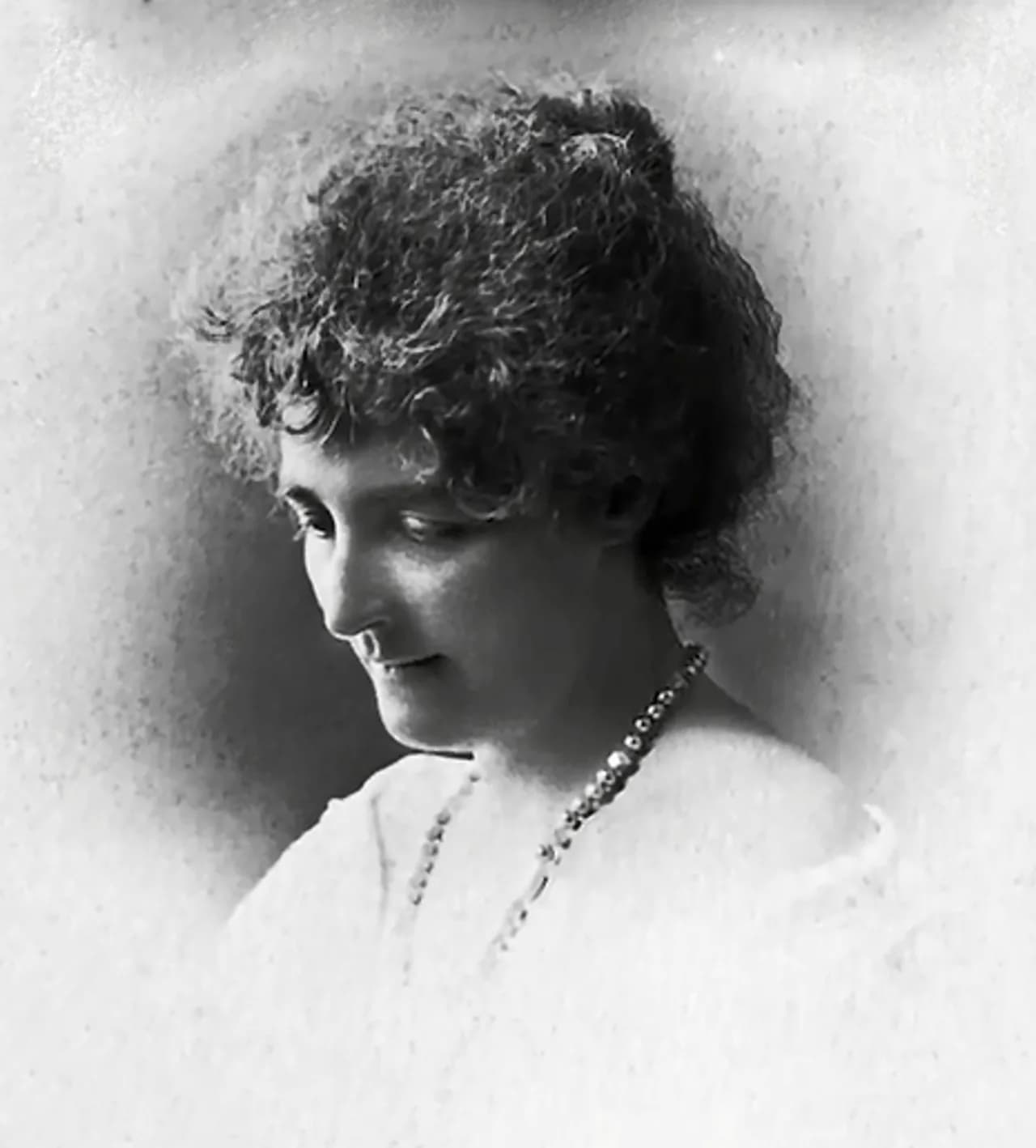 Sara Louisa Blomfield