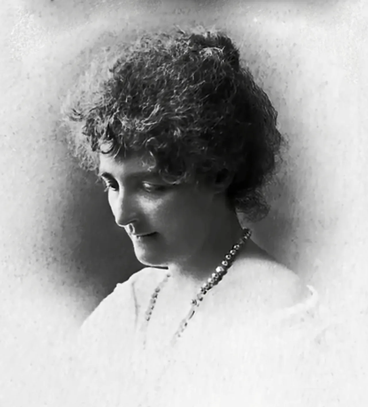 Sara Louisa Blomfield