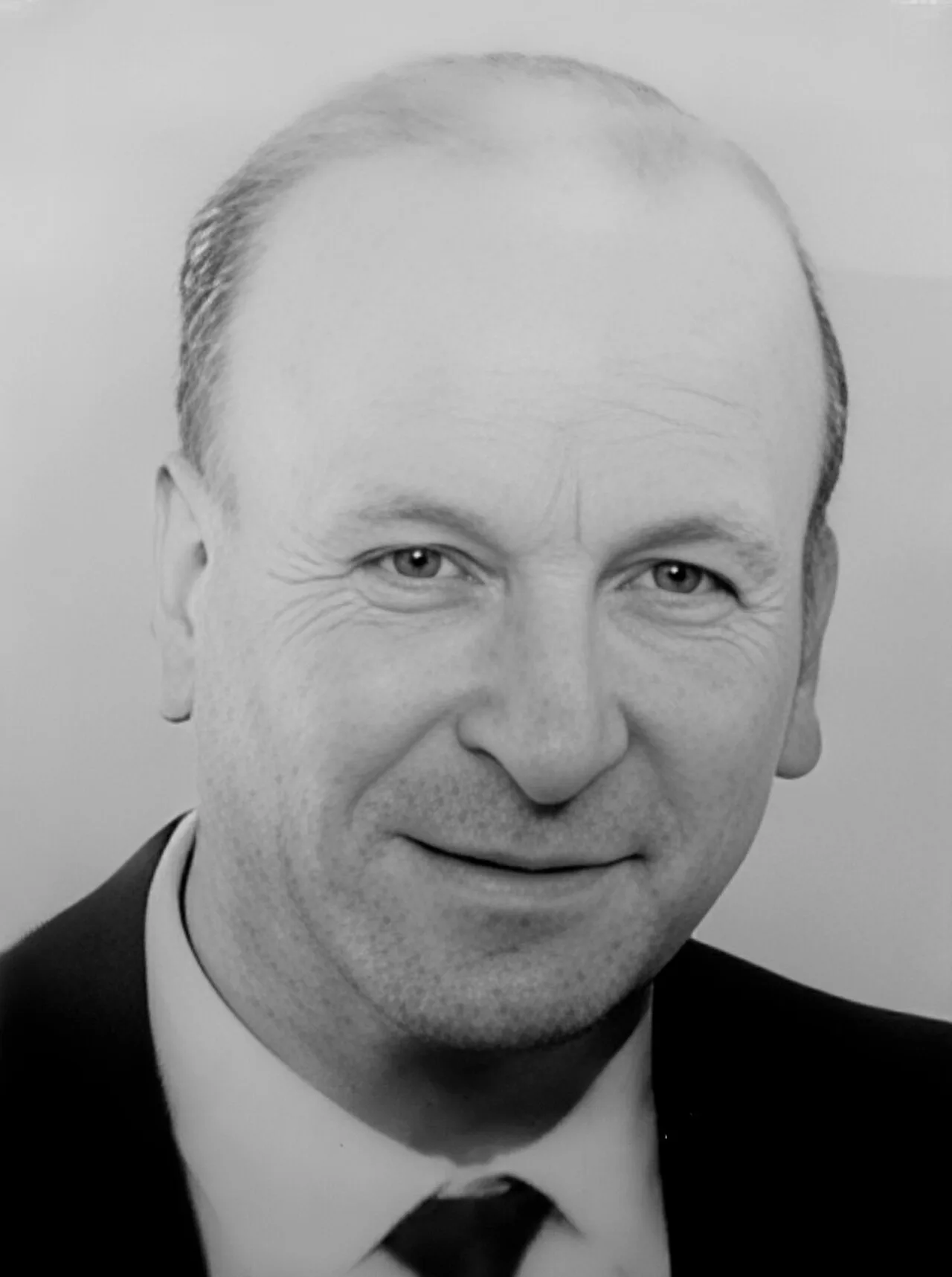 Carlos A. Cifuentes