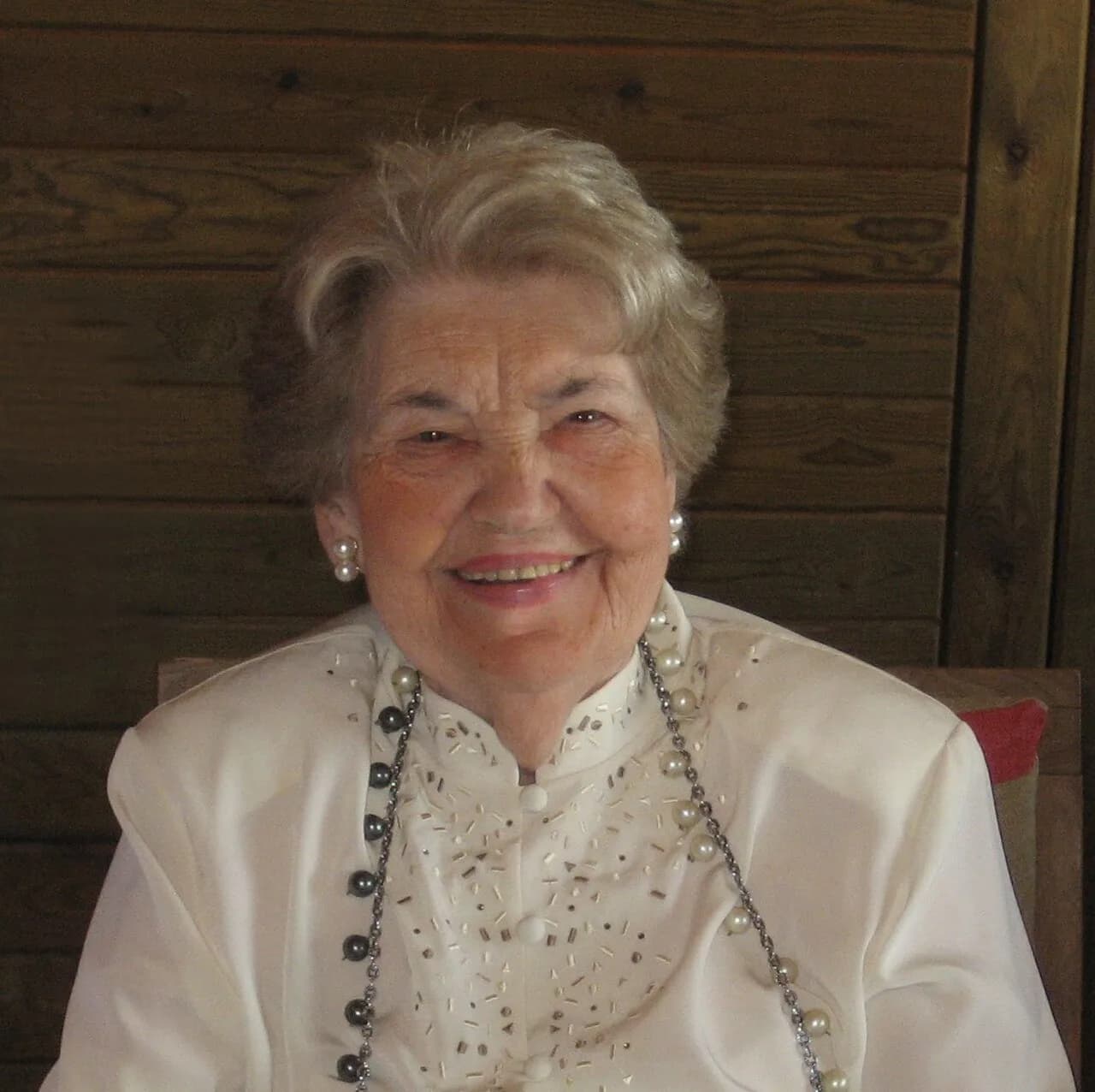 Maria Escrihuela i Giró