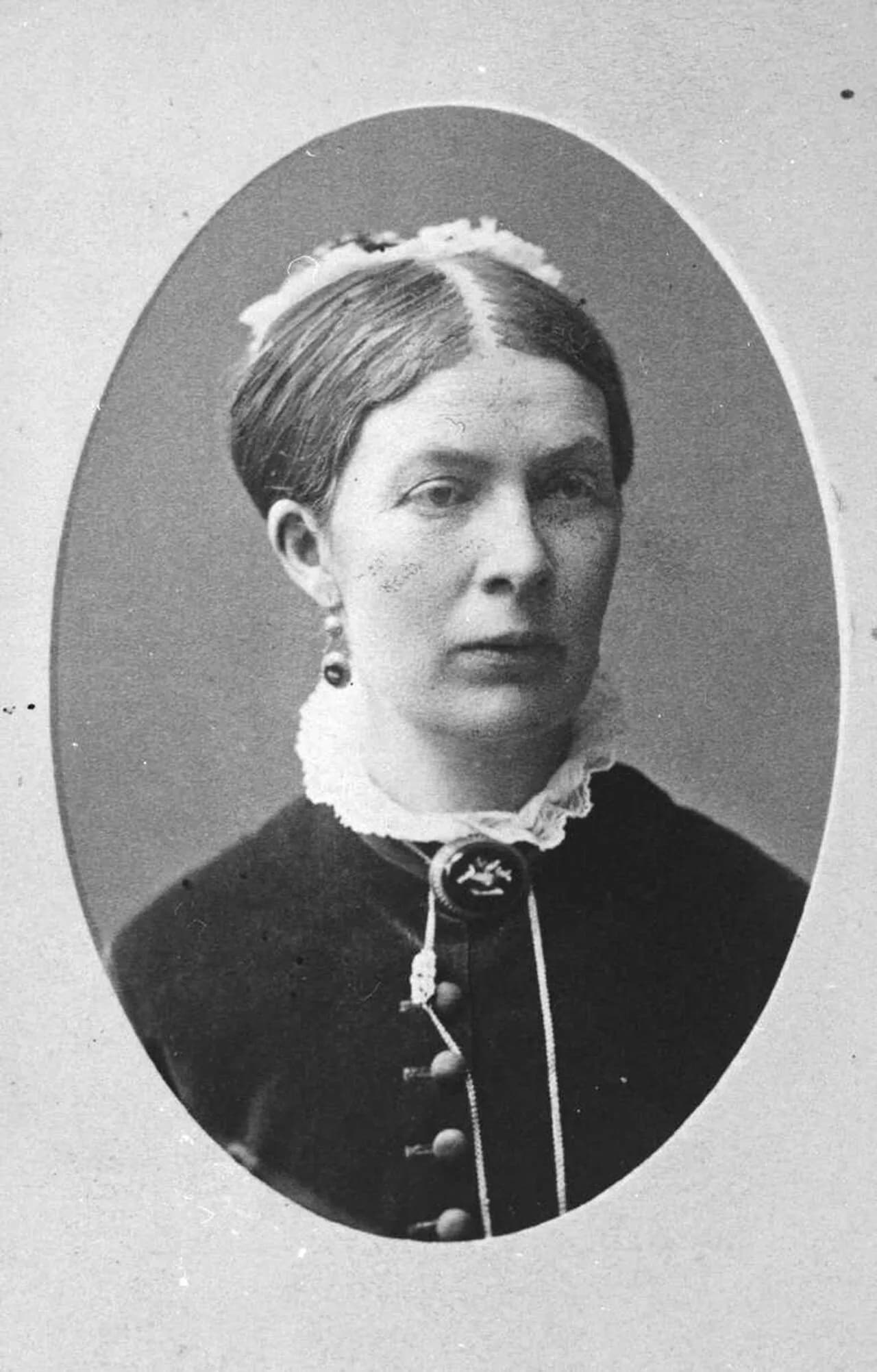 Elise Jakhelln