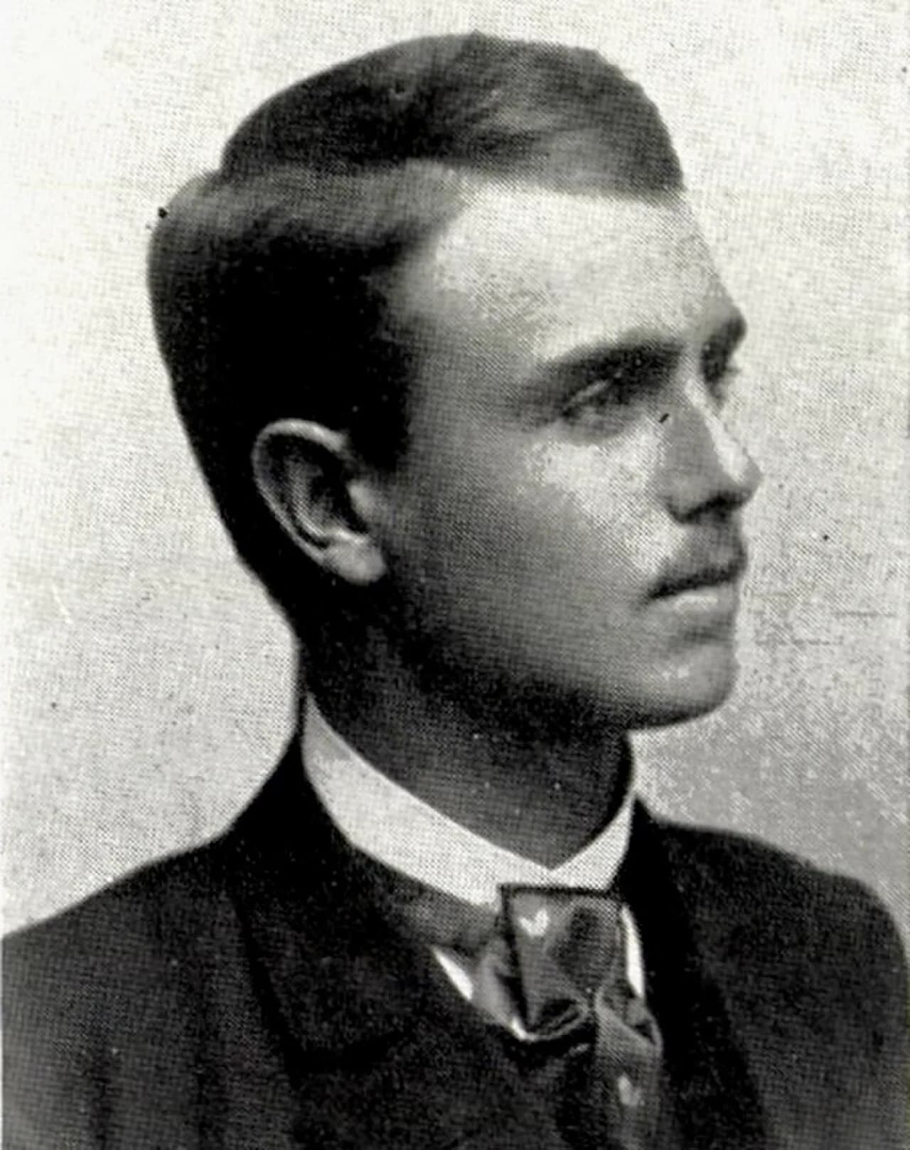 Halfdan Emil Groth