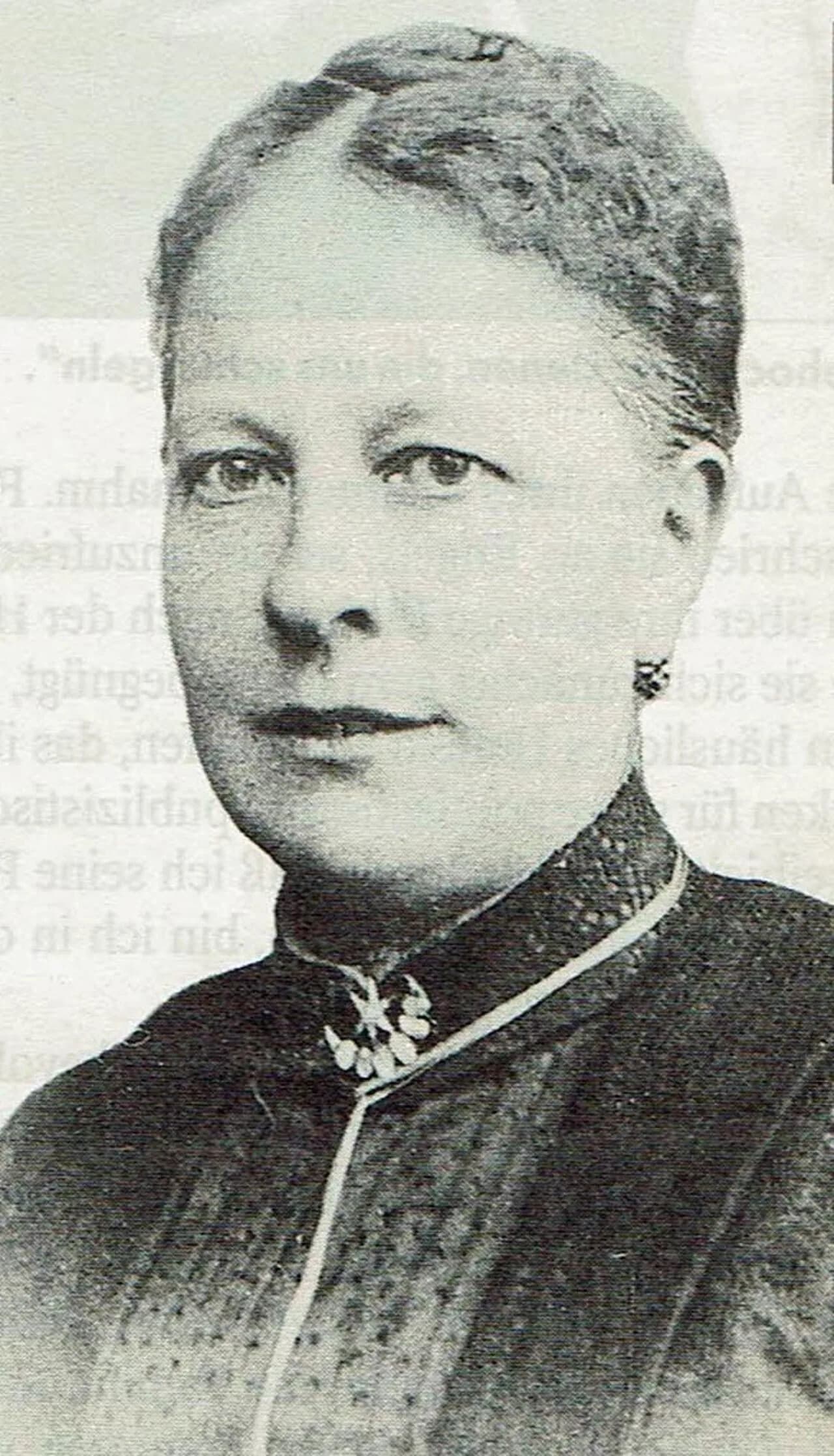 Julie Bebel